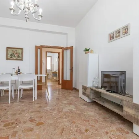 Fuer 6 Personen Ca 75 Qm In Porto Recanati, Adriakueste Italien Mittlere Italienische Adriakueste 公寓 雷卡纳蒂港